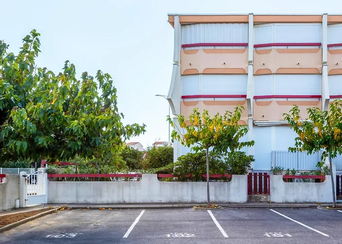 La Loggia Du Triton - Superbe T2 Avec Parking * Le Grau-du-Roi
